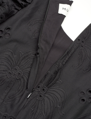 Munthe - GAZZY - ballīšu apģērbs par outlet cenām - black - 3
