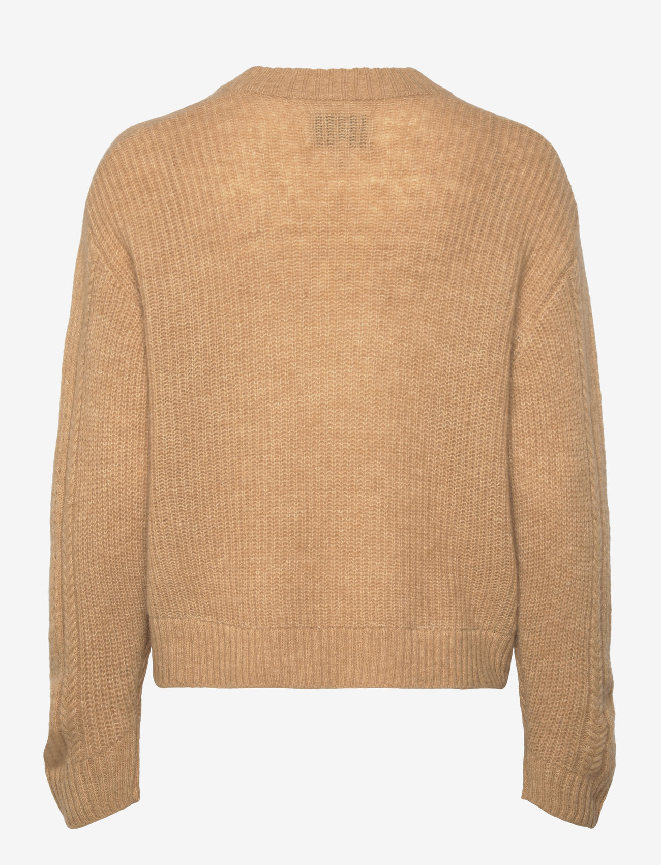 Munthe - EXACTLY - camel - 1