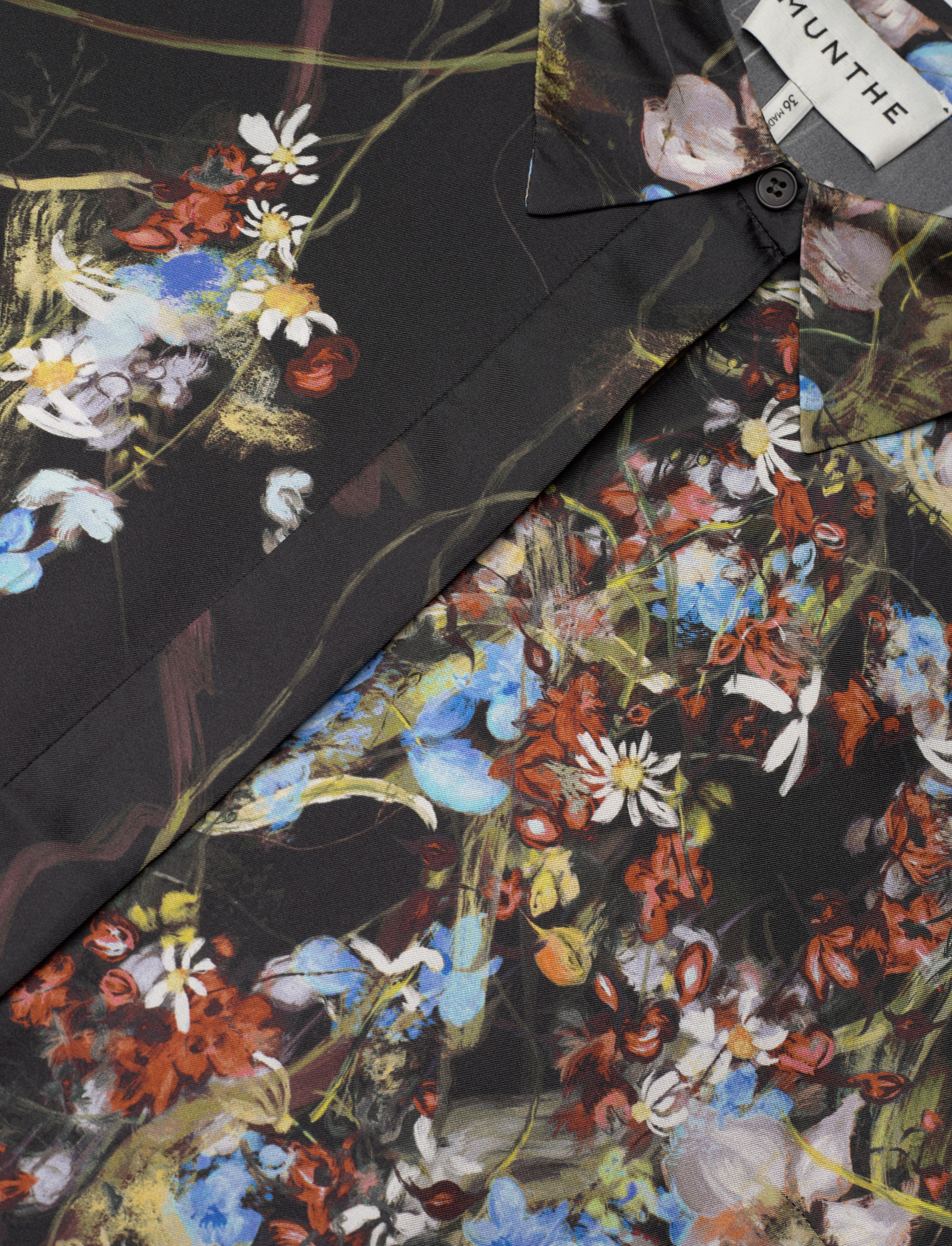 Munthe - ASEIA_SHORT - black - 5