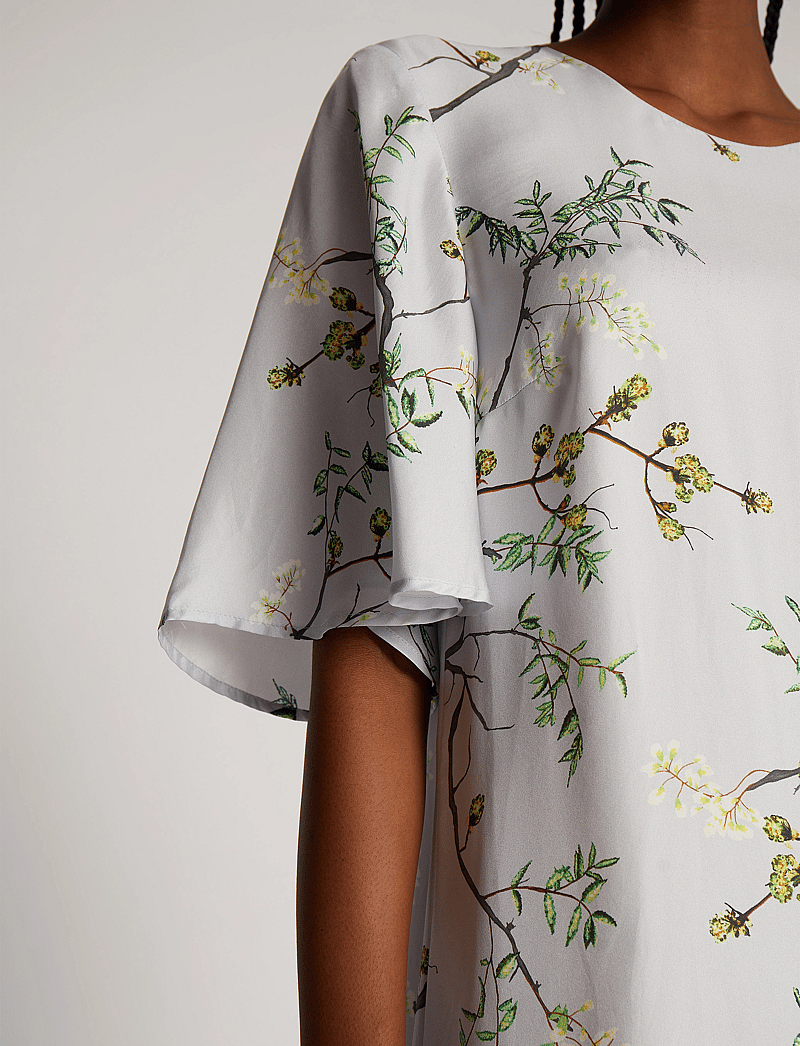 Munthe - OMAOMA - pidulikud kleidid - dusty green - 4