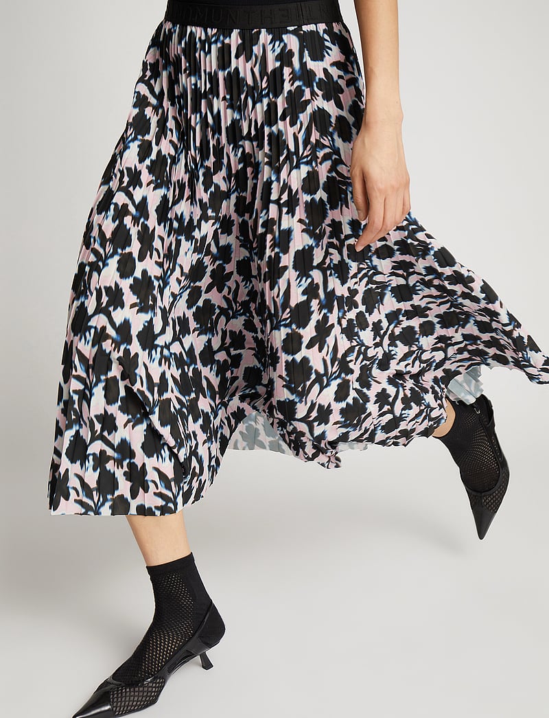 Munthe - CHARMING - pleated skirts - rose - 4