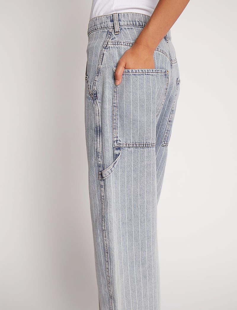 Munthe - SHIMO - boyfriend jeans - light blue - 4