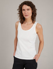 Munthe - BOO - t-shirt & tops - white - 2