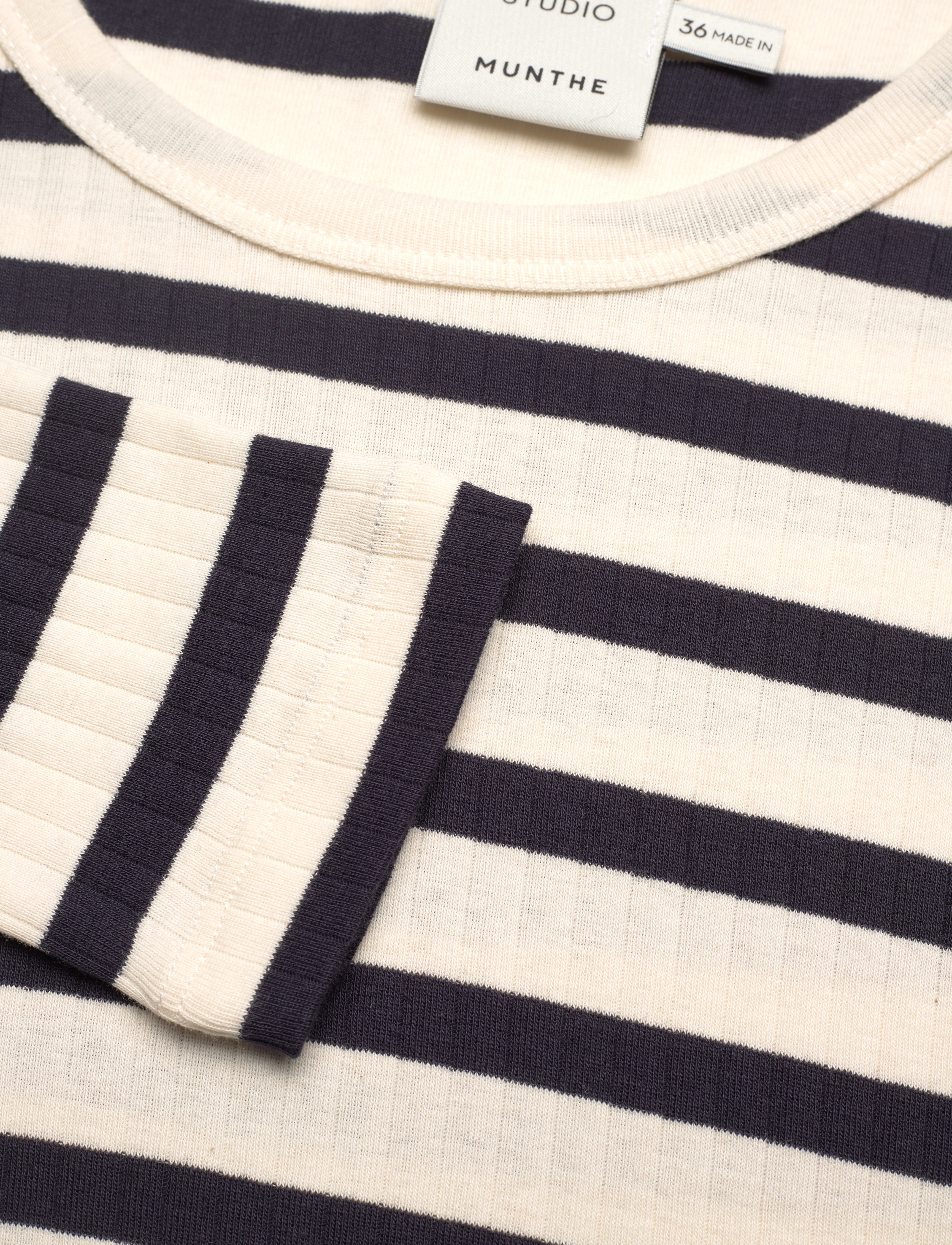 Munthe - JOTE - long-sleeved tops - navy - 5