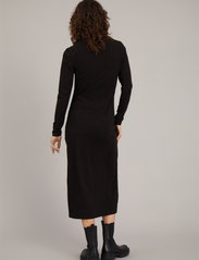 Munthe - LOVING - maxi dresses - black - 3