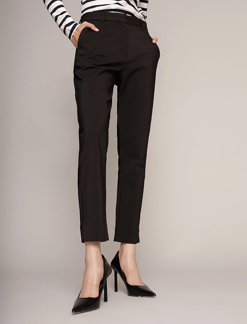 Munthe - HOLLY - tailored trousers - black - 4