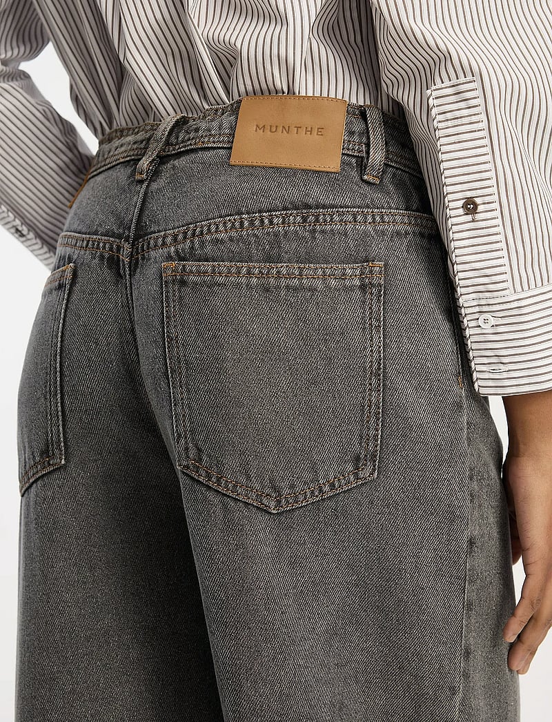 Munthe - OBEY - laia säärega teksad - grey - 4