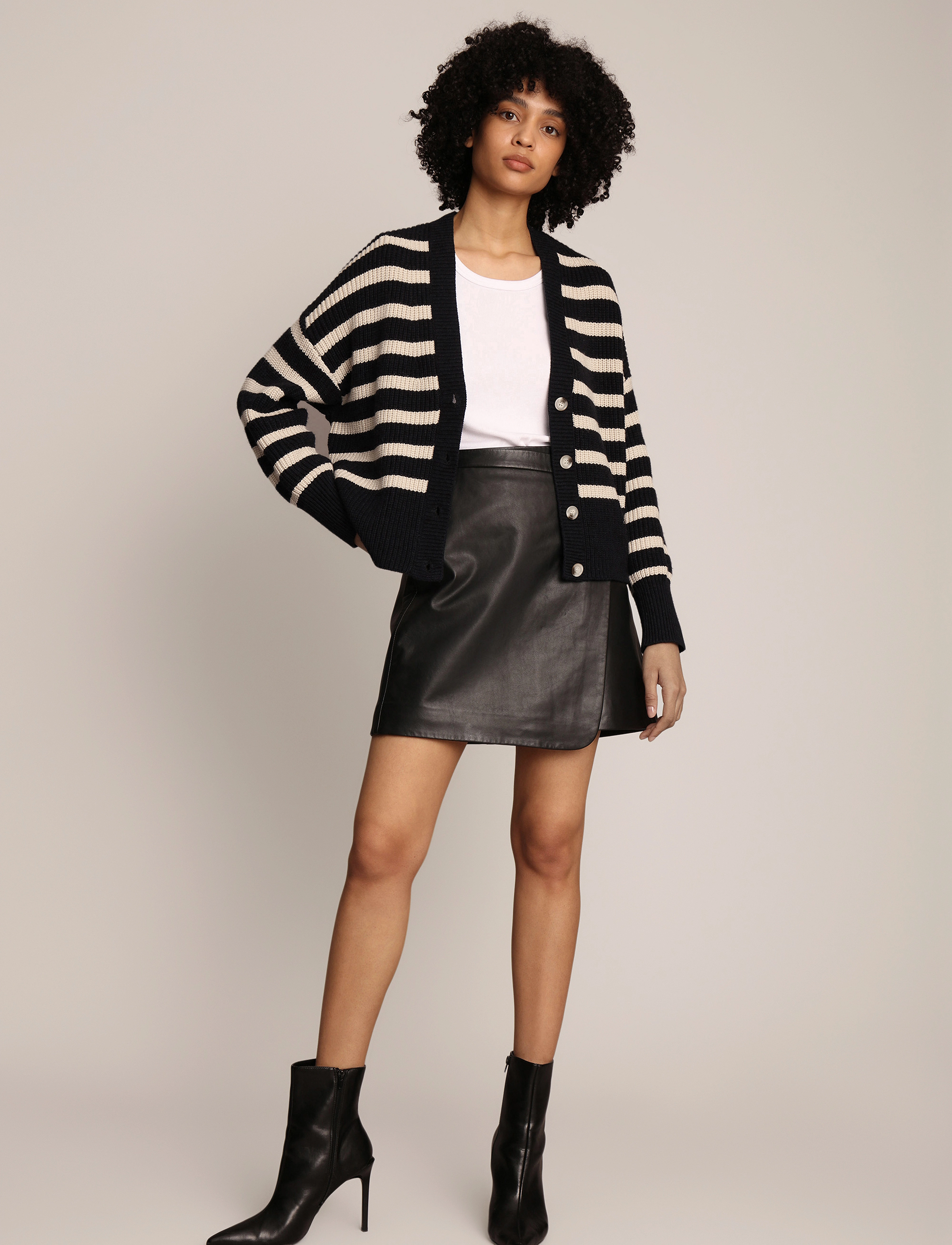 Munthe Tupper, 34, Navy, Strik > Cardigans, Dame