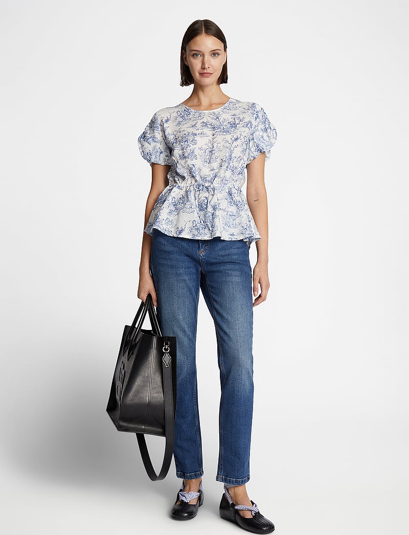 Munthe - FINONOLA - lühikeste varrukatega pluusid - white - 0