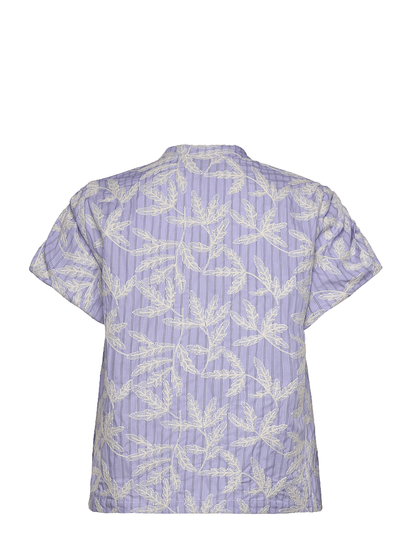 Munthe - FREDIA - kortermede bluser - light blue - 2