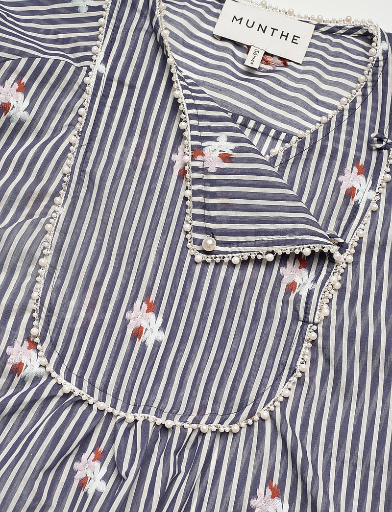 Munthe - PRISTINA - kortärmade blusar - indigo - 3