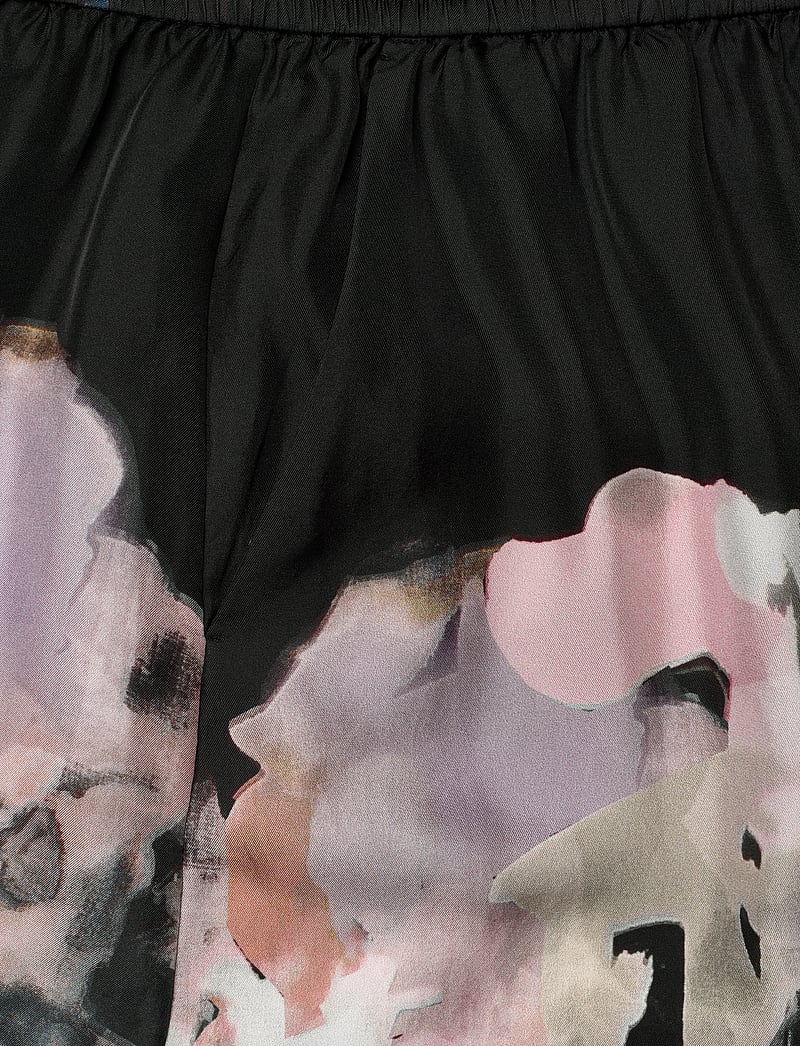 Munthe - ARUMA - midiseelikud - black - 2