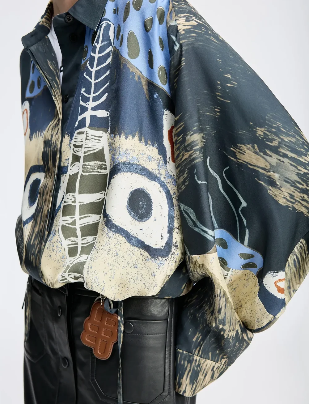 Munthe - LOASTA - long-sleeved shirts - black print - 4