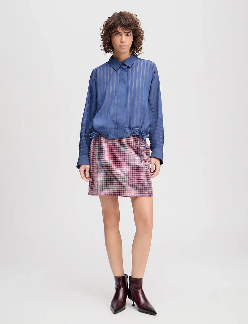 Munthe - LOASTA - långärmade skjortor - indigo - 0