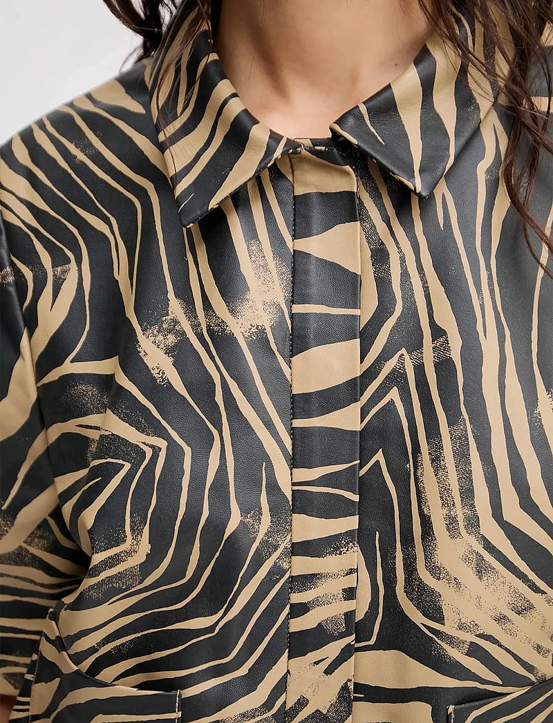 Munthe - LIPPER - lühikesed jakid - camel - 4