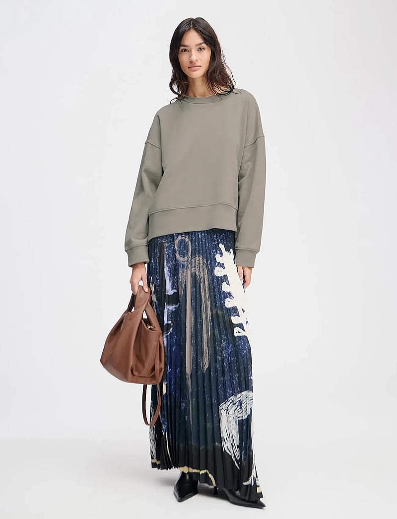 Munthe - TAULLA - faltenröcke - navy - 0