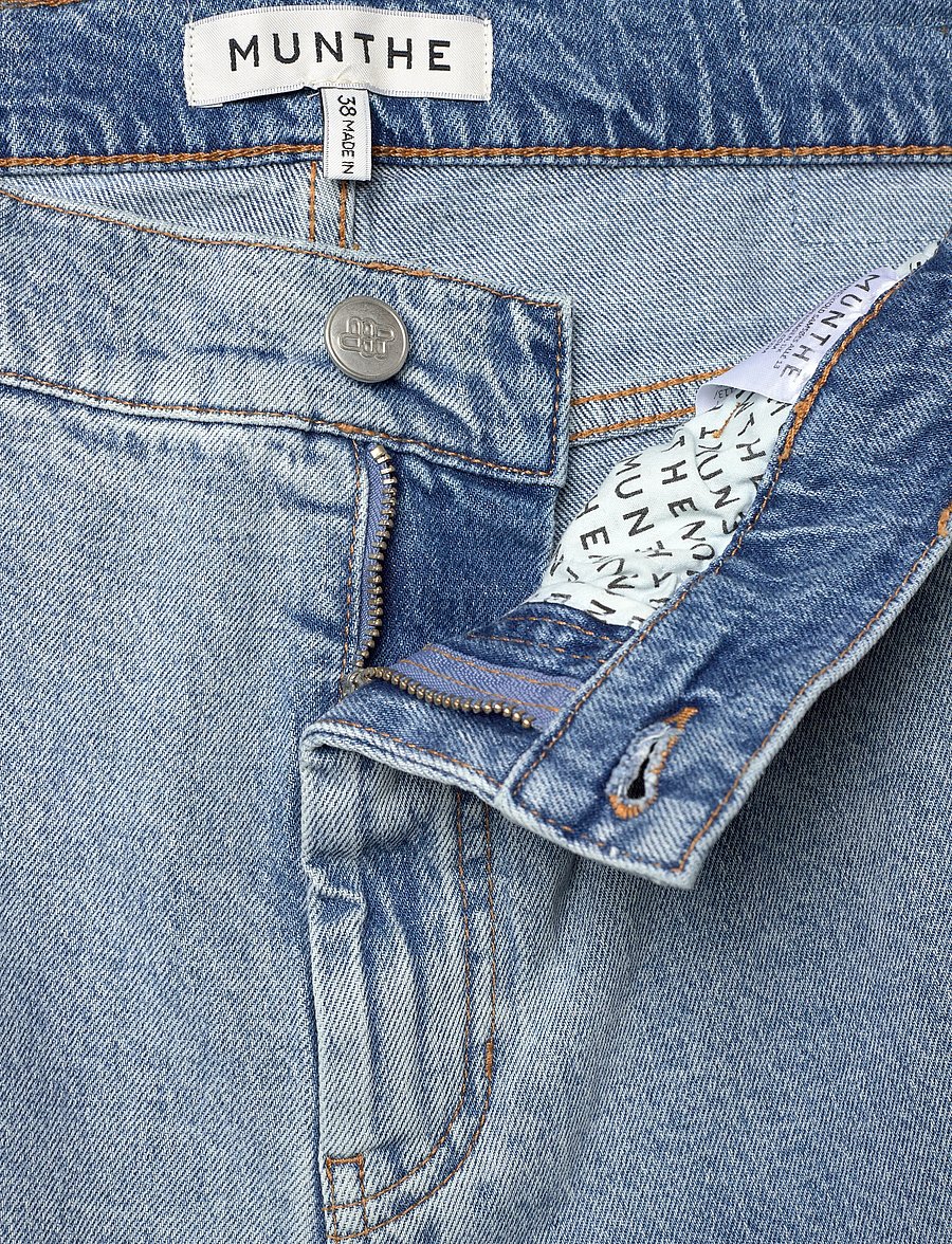 Munthe - LECUBE - flared jeans - light blue - 3