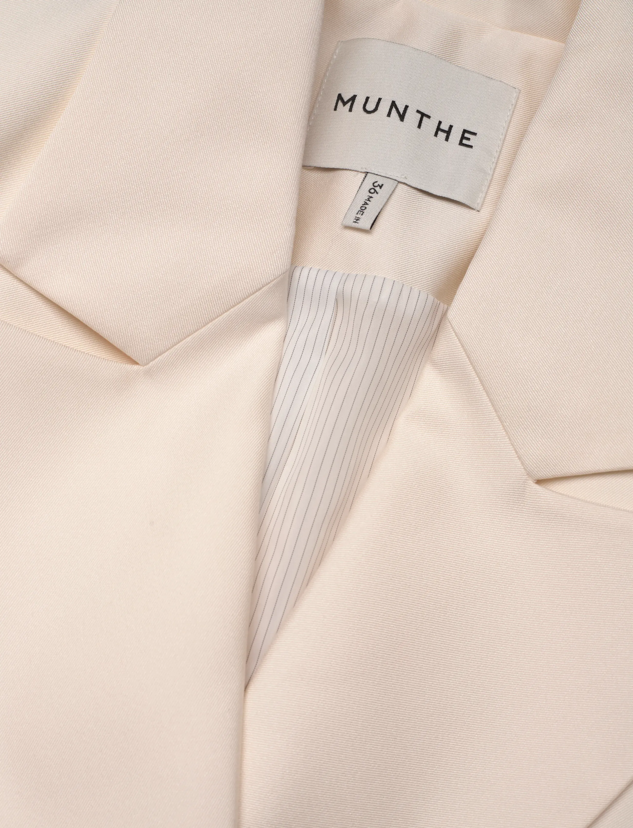 Munthe - LYA - festkläder till outletpriser - ivory - 2