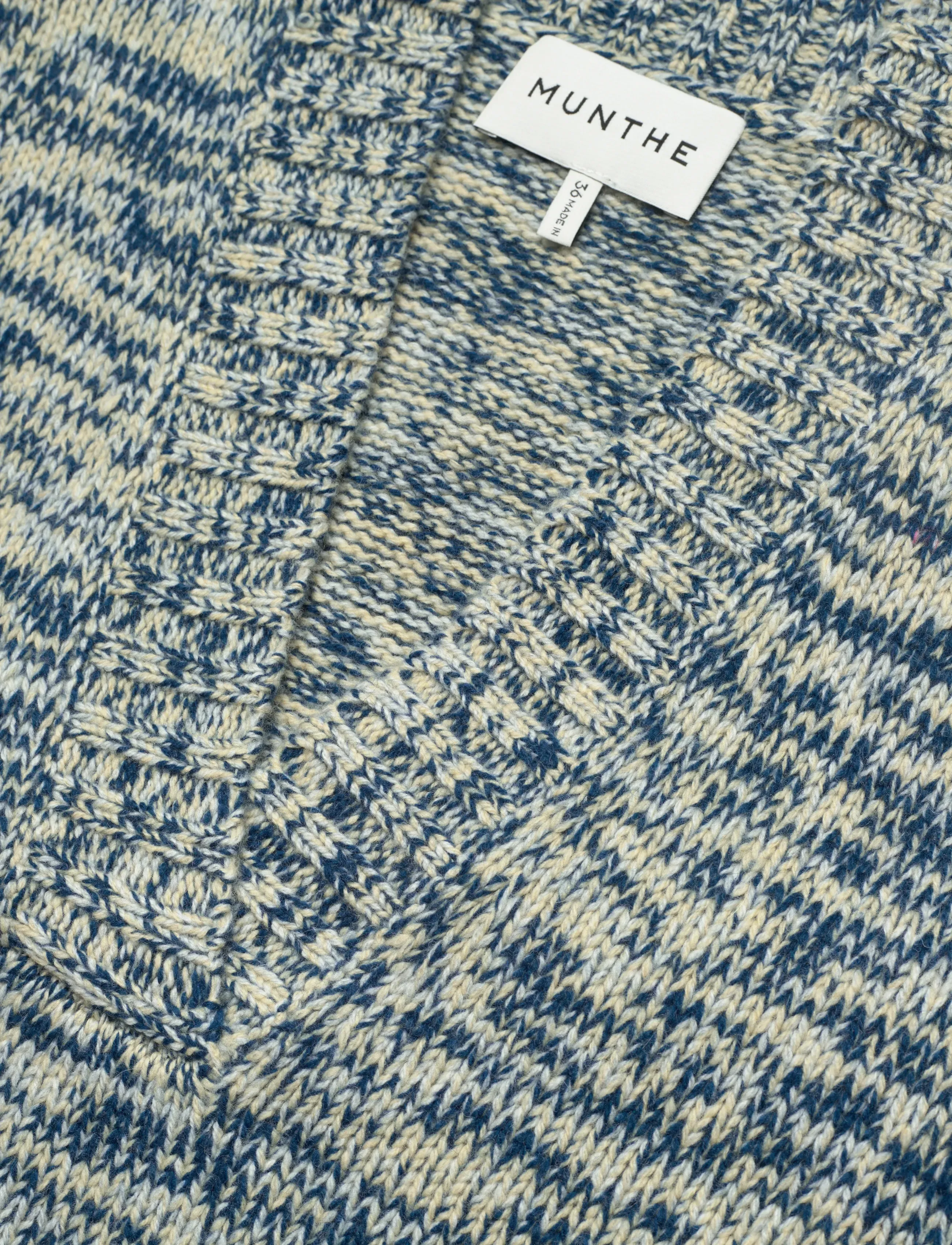 Munthe - LARAZZA - kootud vestid - indigo - 2