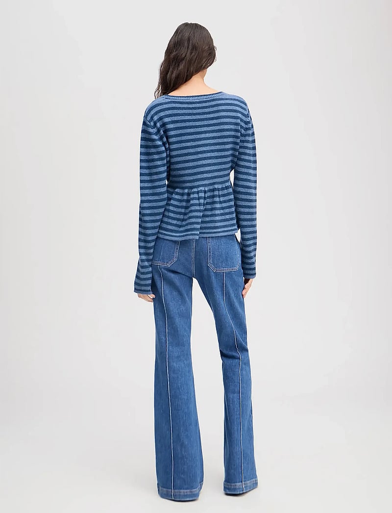 Munthe - LUBAY - cashmere - blue - 3