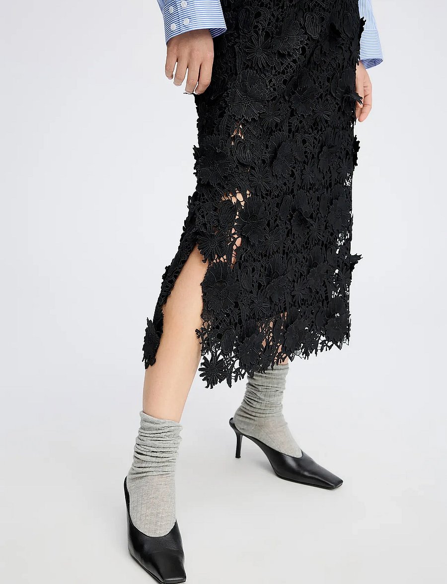 Munthe - POMI - midi-röcke - black - 3