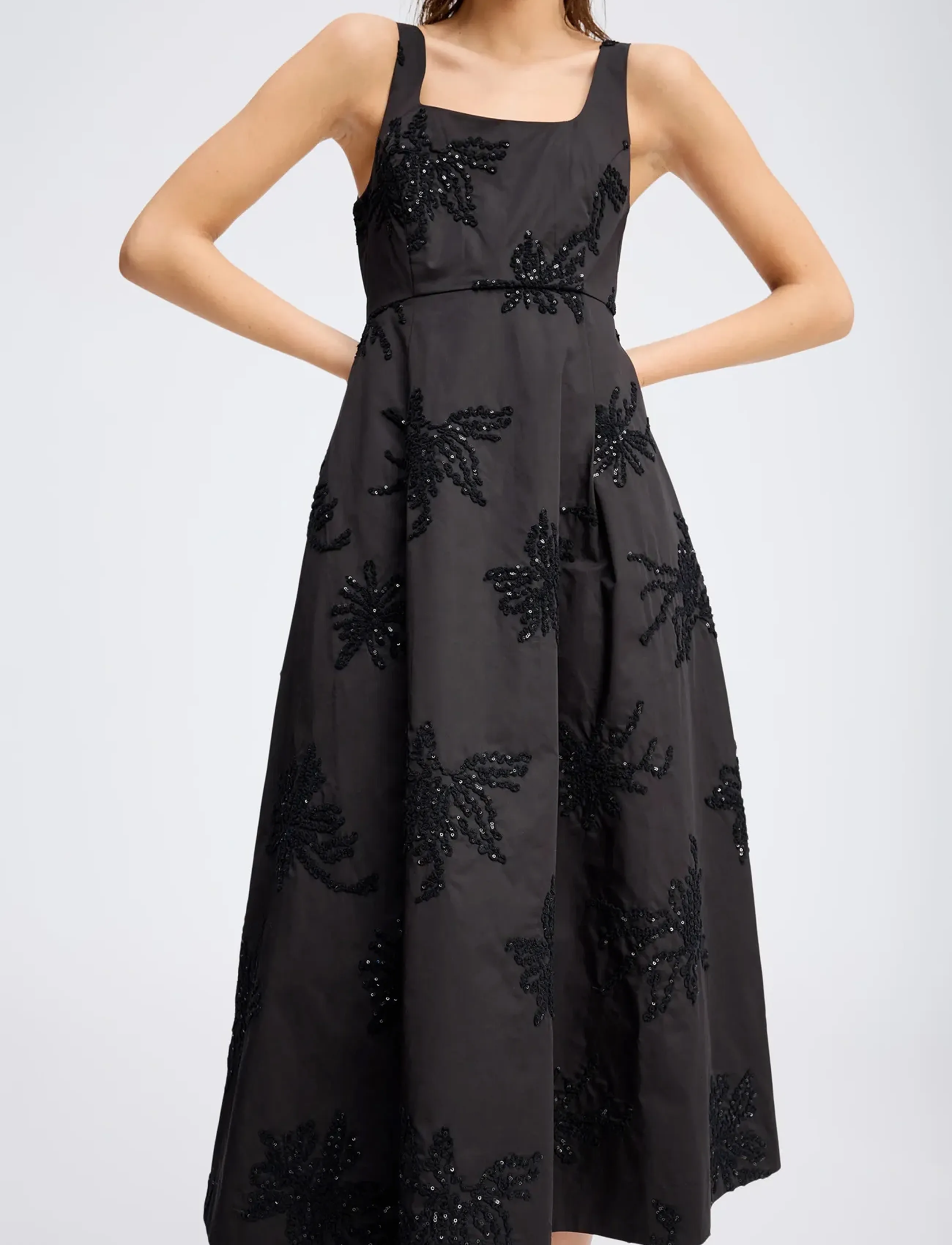 Munthe - RONIA - midikleidid - black - 3