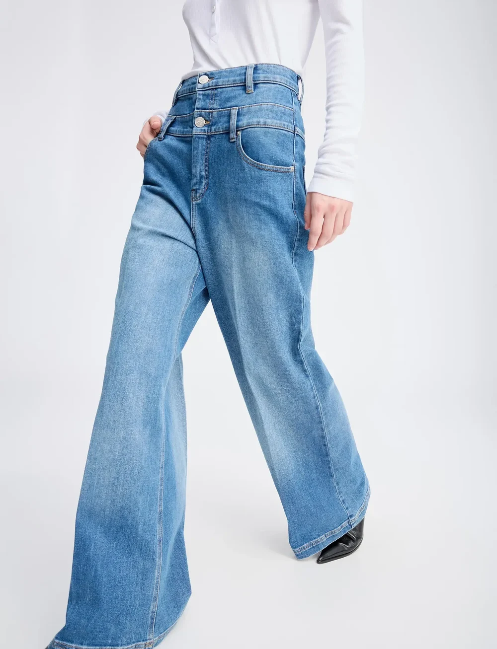 Munthe - ROSH - straight jeans - blue - 3