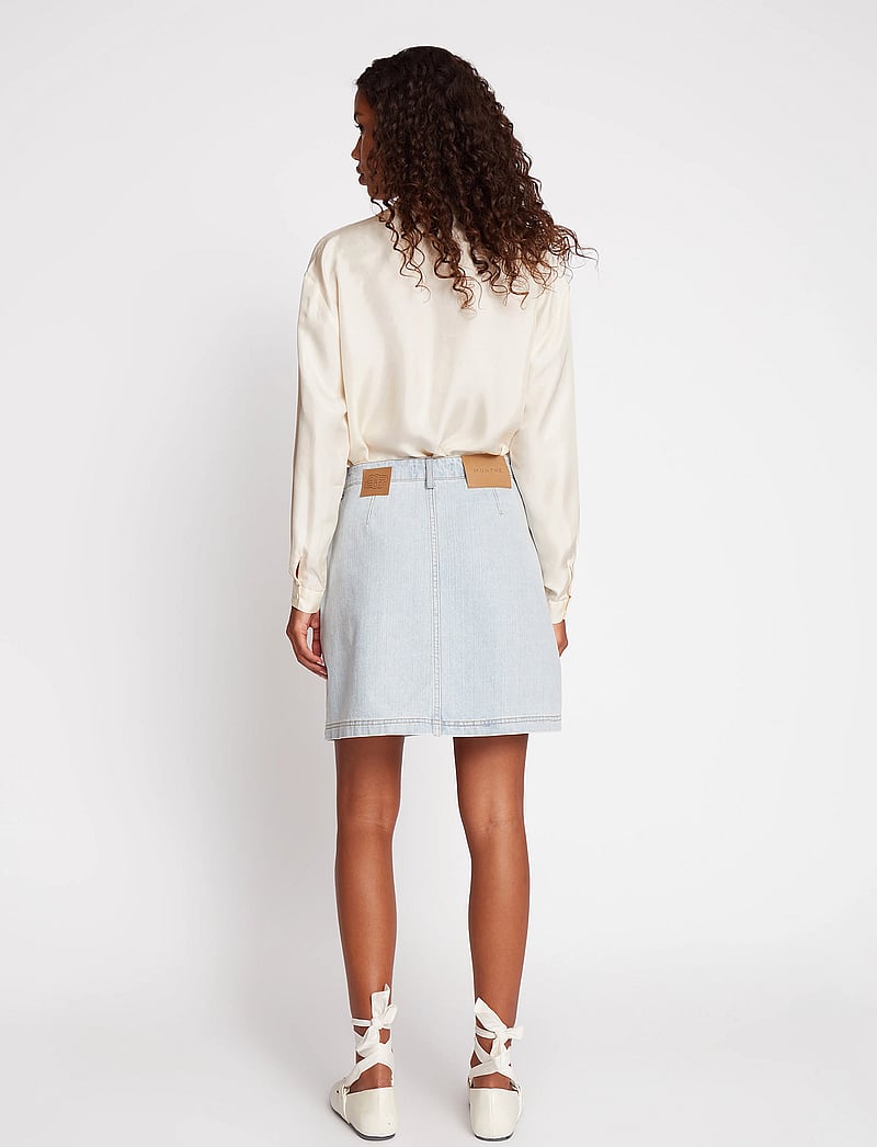 Munthe - UPALA - denimnederdele - light blue - 3