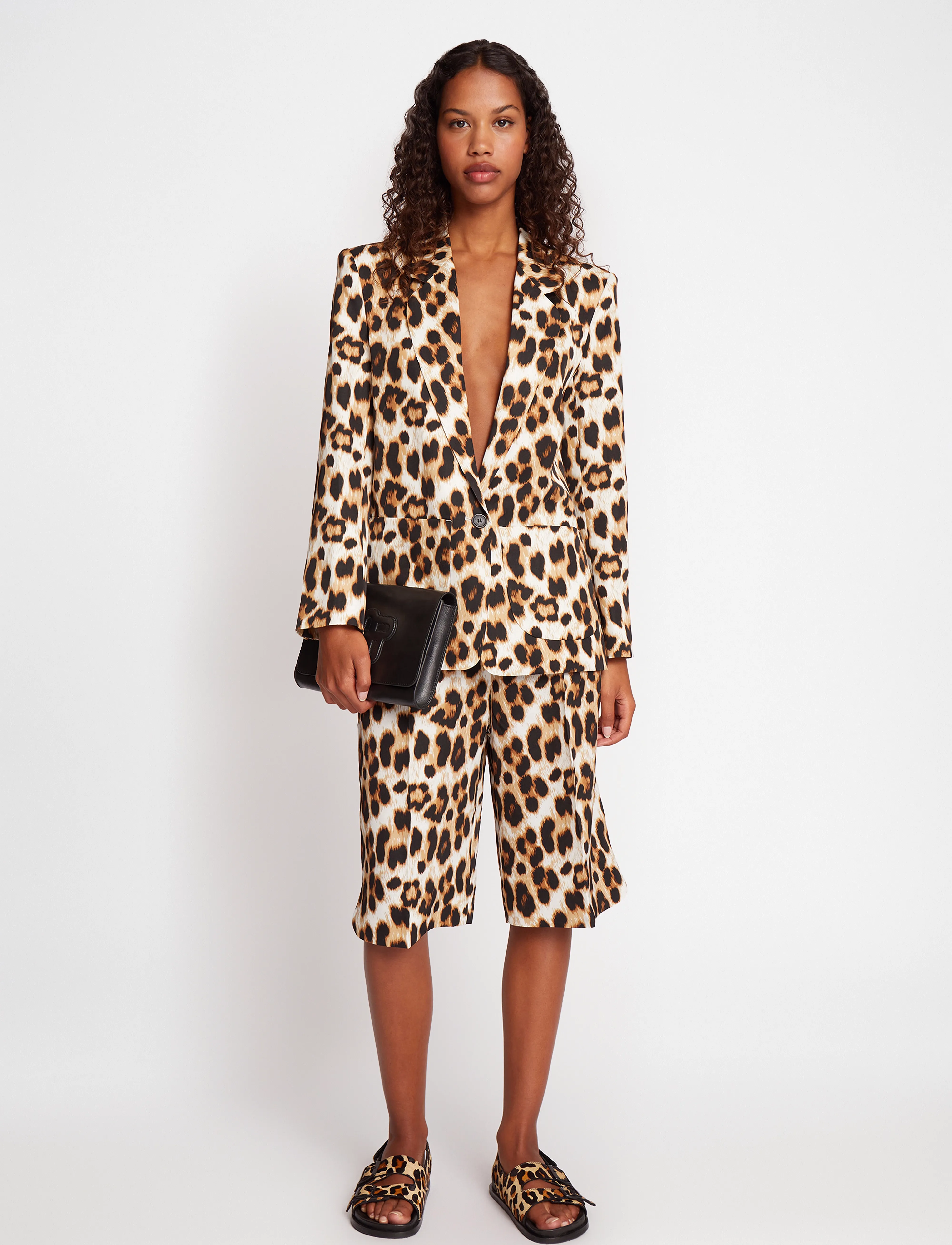 Munthe - UAMA - bermudashorts - mocca - 5