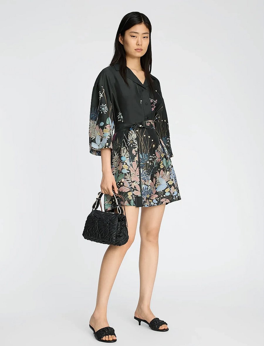 Munthe - RATANA - kurze kleider - print black - 0