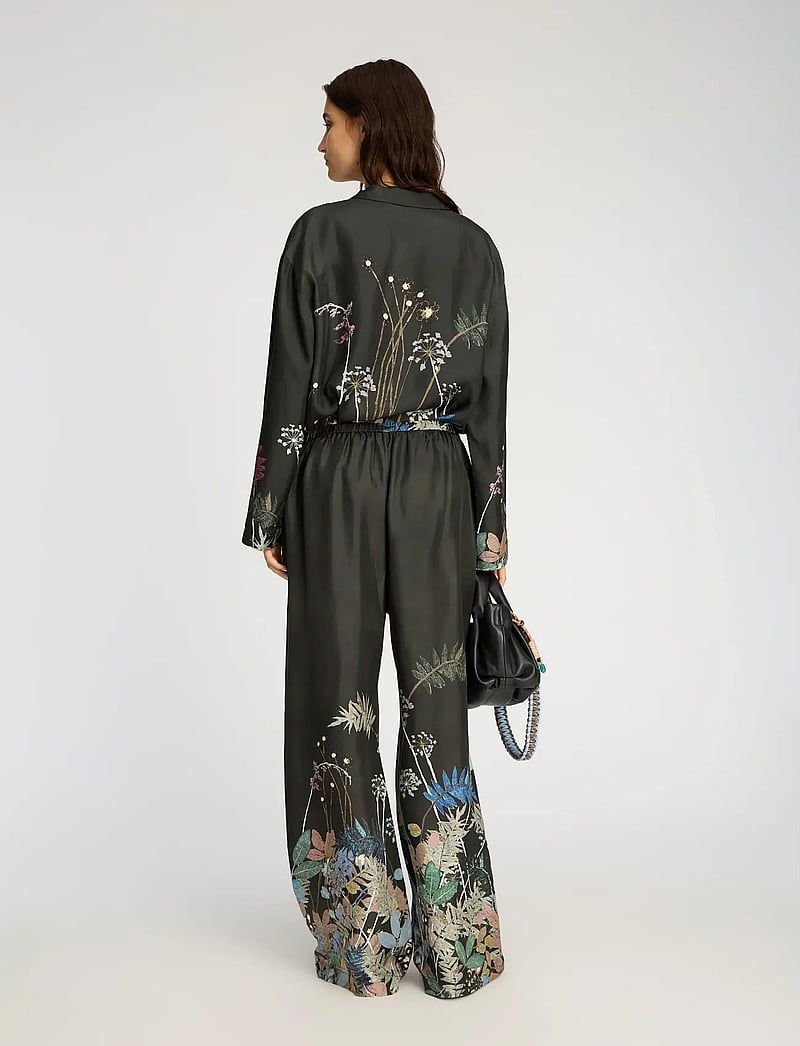 Munthe - FABERT - hosen mit weitem bein - print black - 2