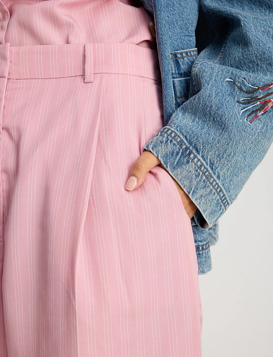 Munthe - UAMA - bermudashorts - rose - 5