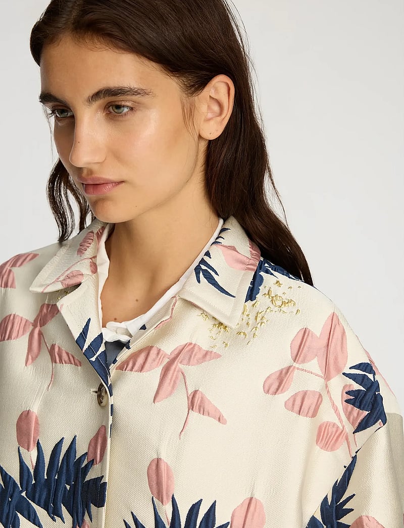 Munthe - PRIMOSE - tunna kappor - ivory - 4