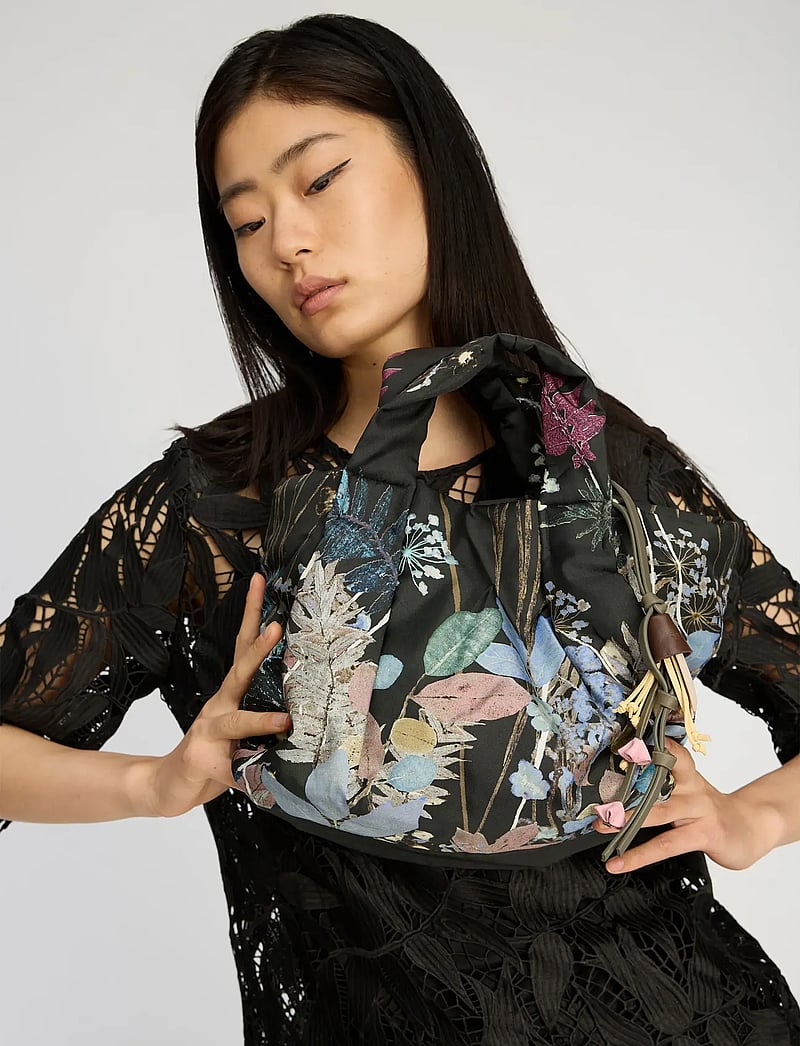 Munthe - LIX - tote bags - print black - 0