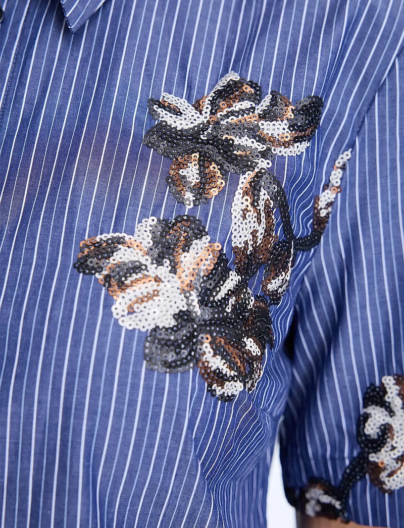 Munthe - NURIANA - kortærmede skjorter - stripe navy - 5