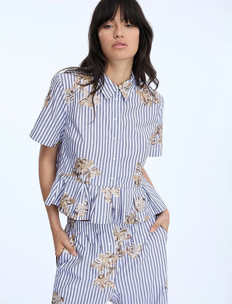 Munthe - NURIANA - kurzärmlige hemden - stripe white - 4