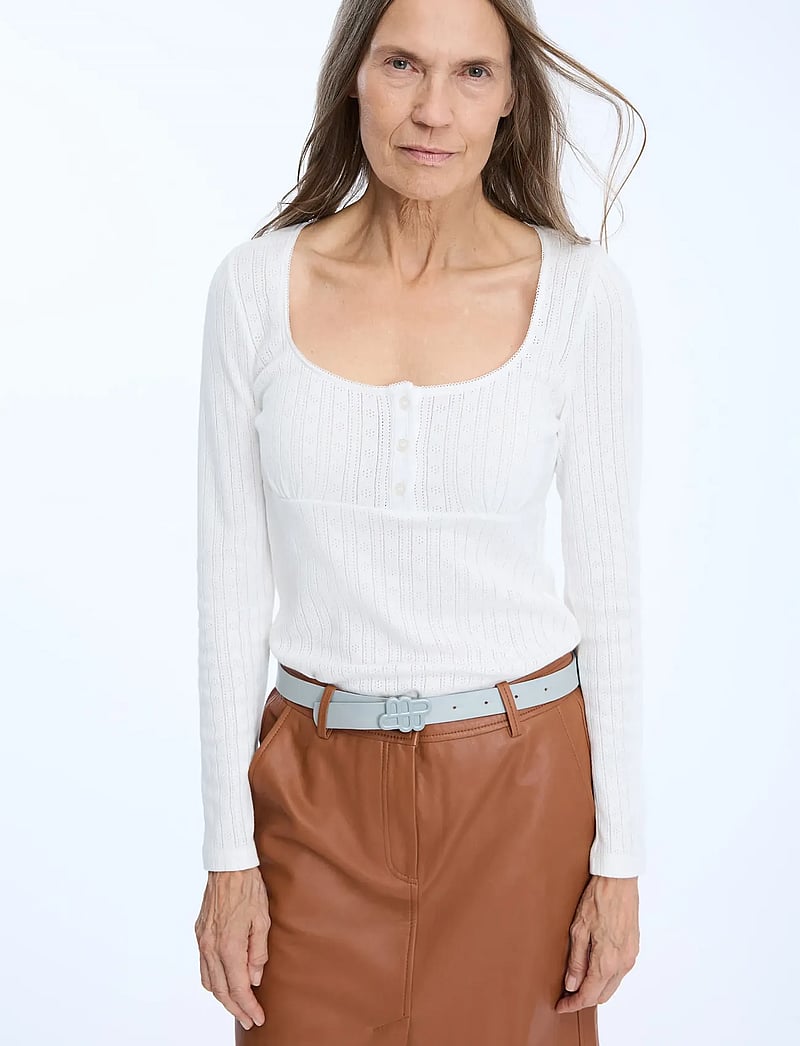 Munthe - NAOMY - langærmede bluser - ivory - 4