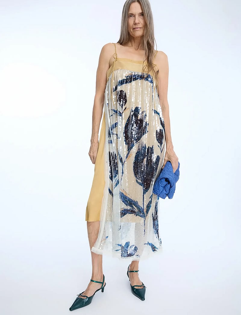Munthe - NARA - sequin dresses - print kit - 3