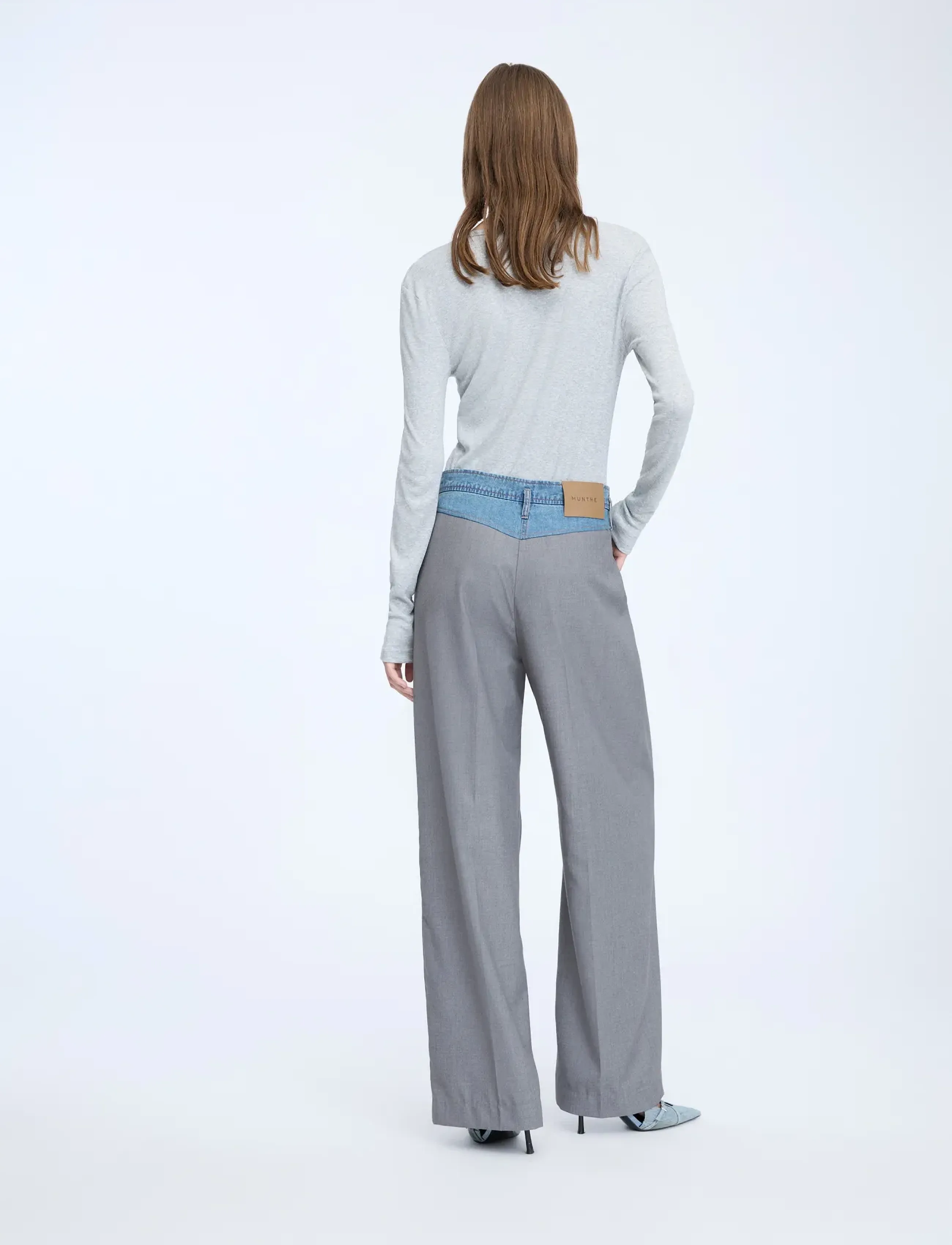 Munthe - NORMAY - leveälahkeiset housut - grey - 2