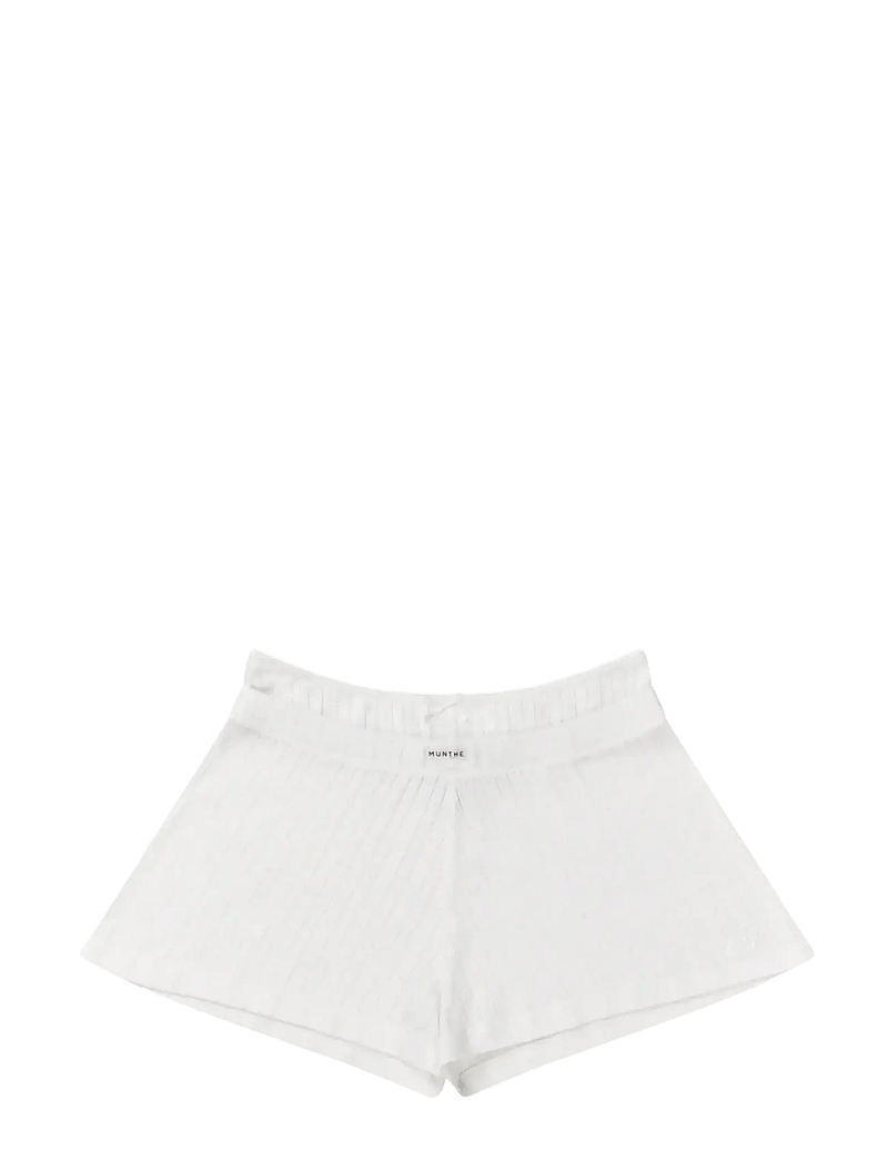 Munthe - NETTIE - casual shorts - ivory - 1