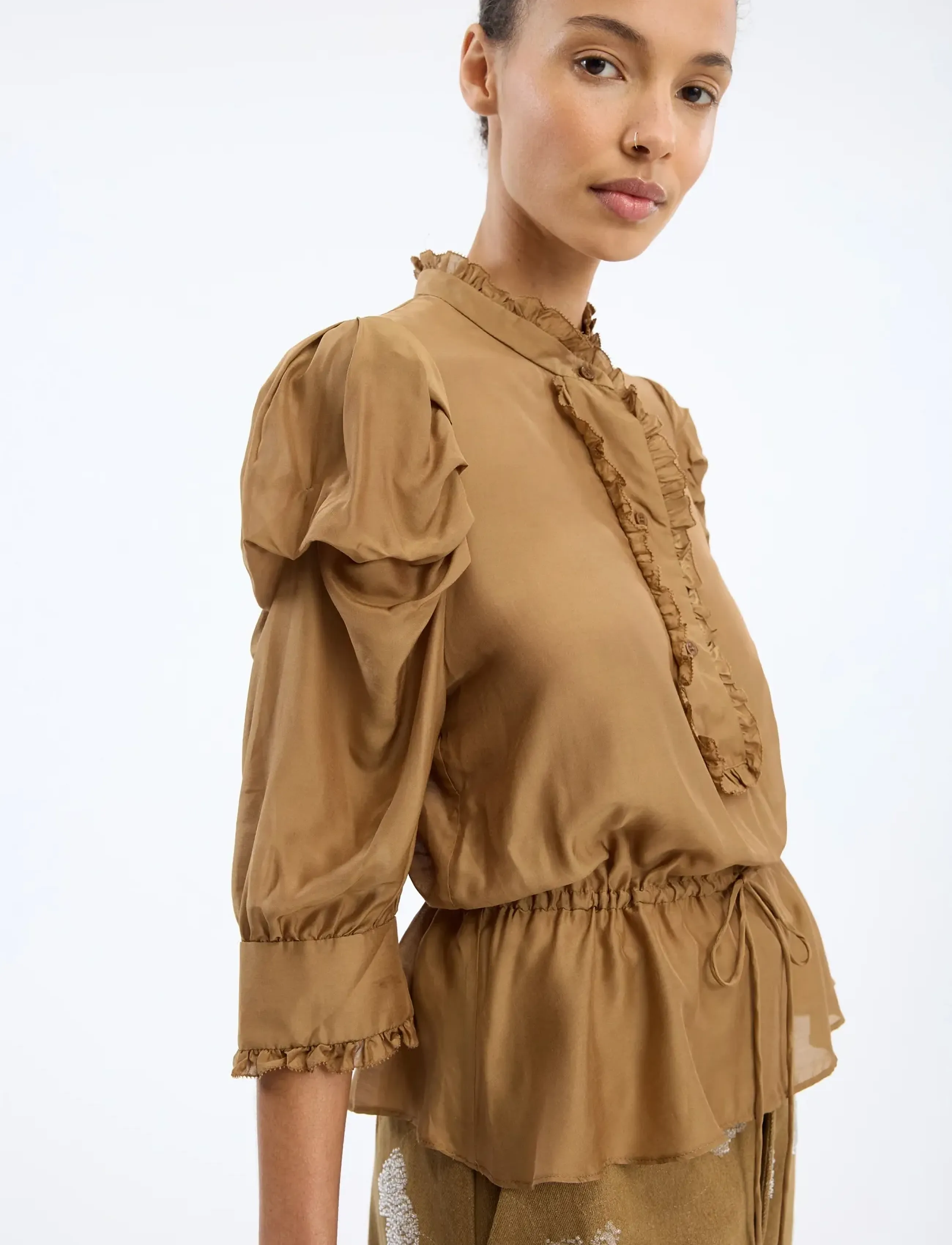 Munthe Vastu, 34, Blouses, Khakigrün - Short-sleeved, Frauen
