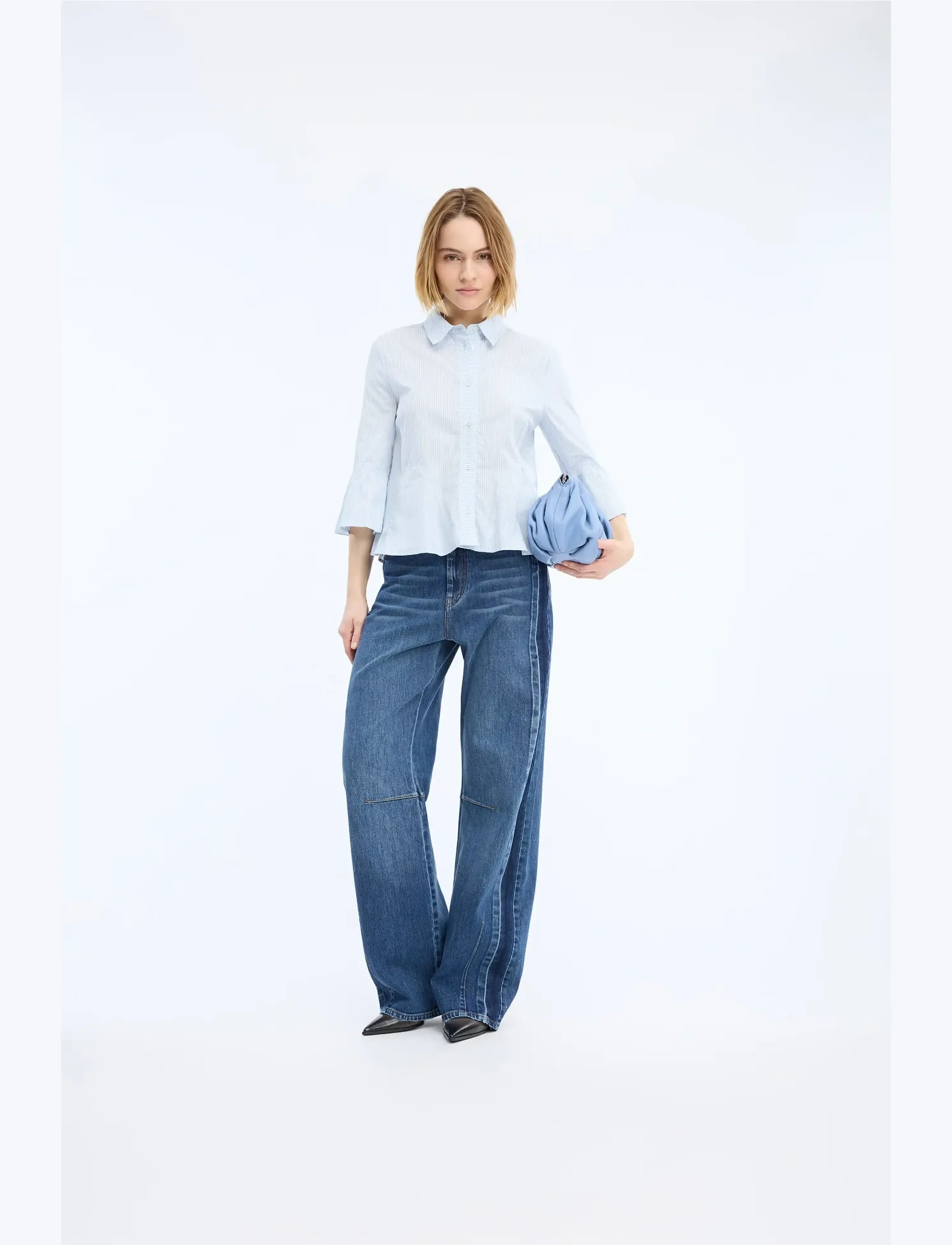 Munthe - VERACITY - stripe blue - 3