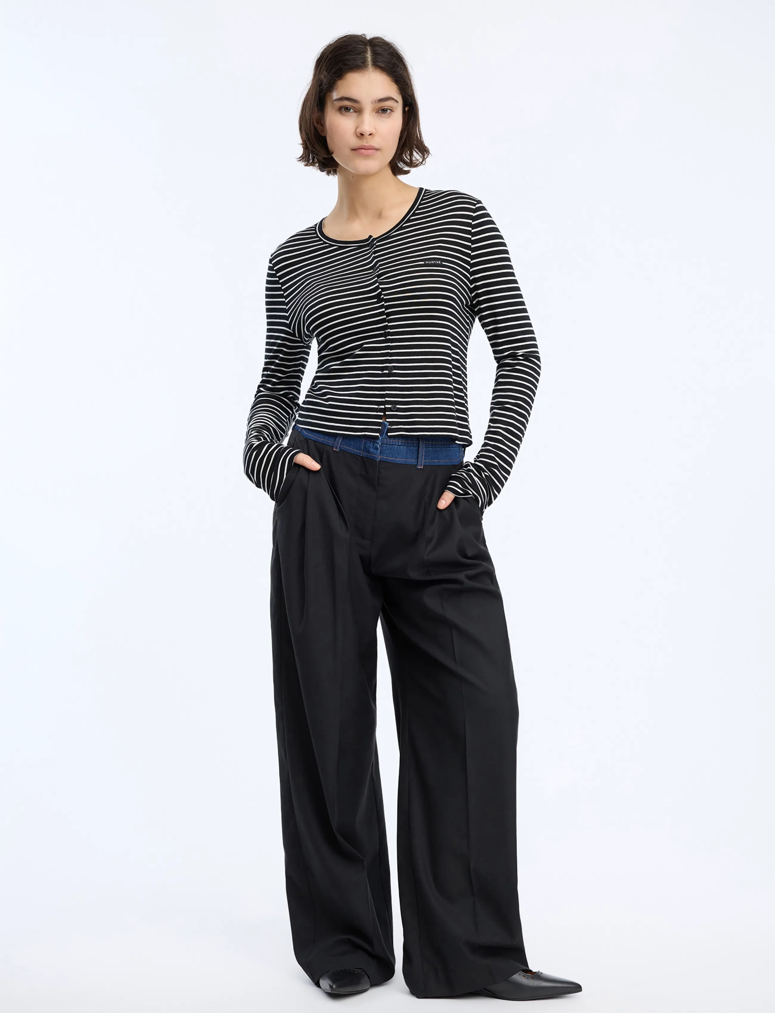 Munthe VUZZA - T-shirts & Toppe - BLACK / black