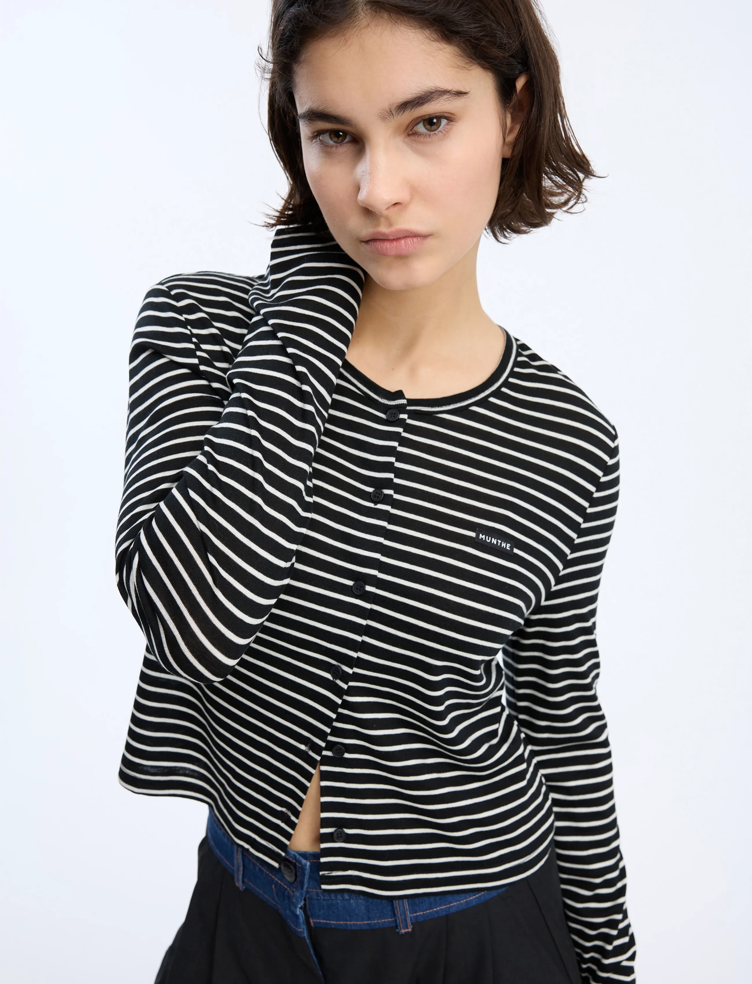Munthe - VUZZA - langærmede toppe - black - 4