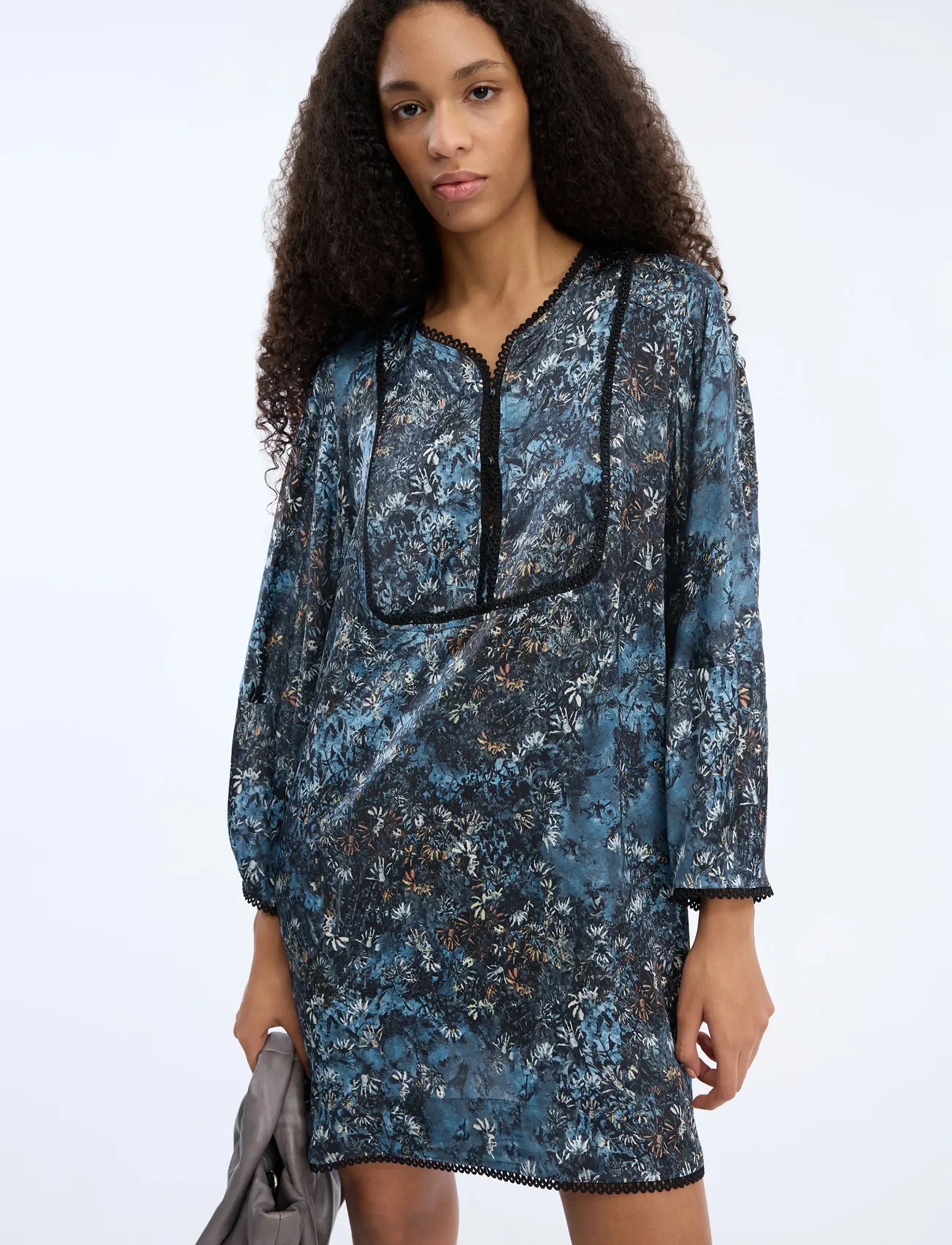 Munthe - VRISTUNA - korta klänningar - print blue - 2