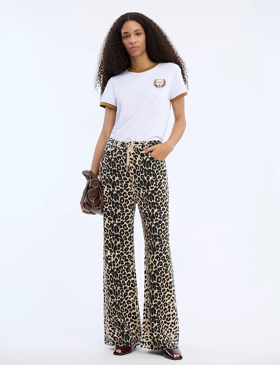 Munthe - OBEY - leveälahkeiset housut - print animal - 0
