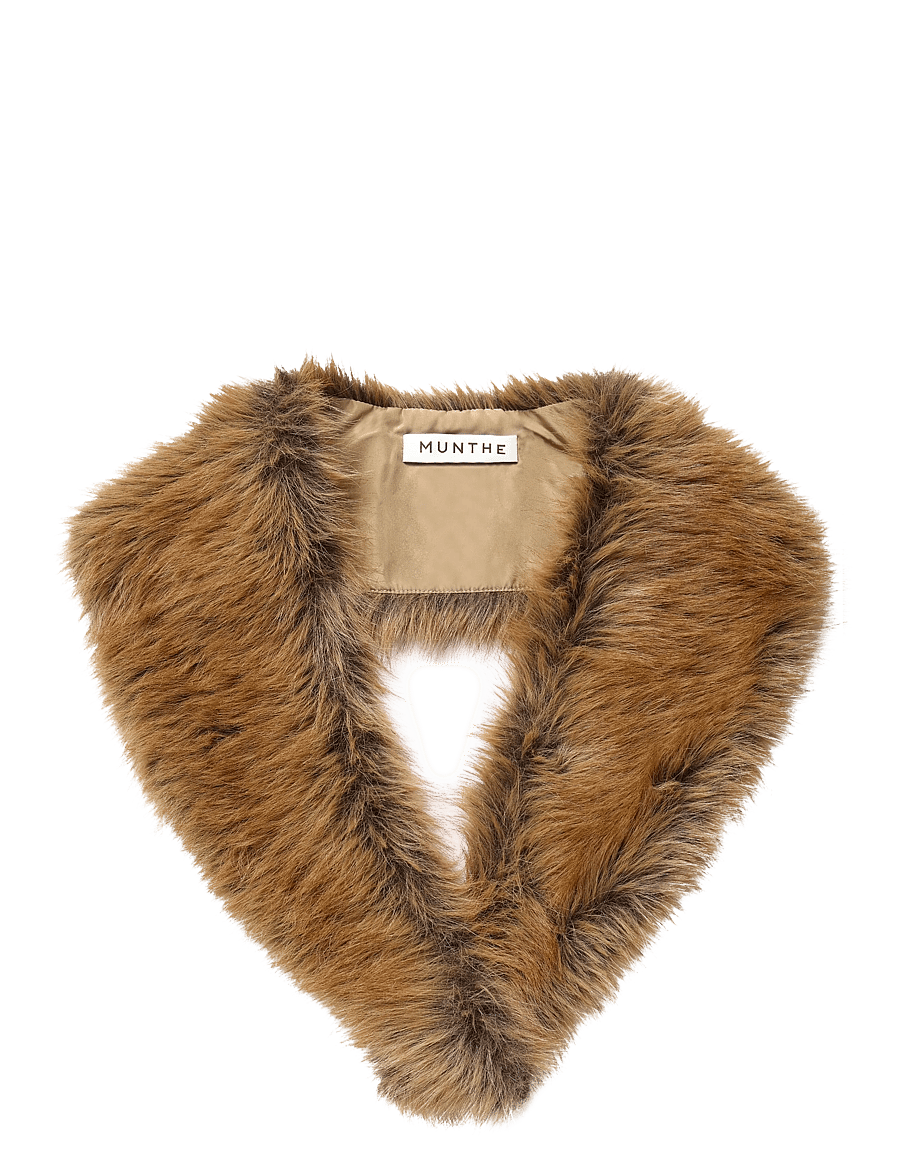 Munthe - VOIDA - modetrends - camel - 1