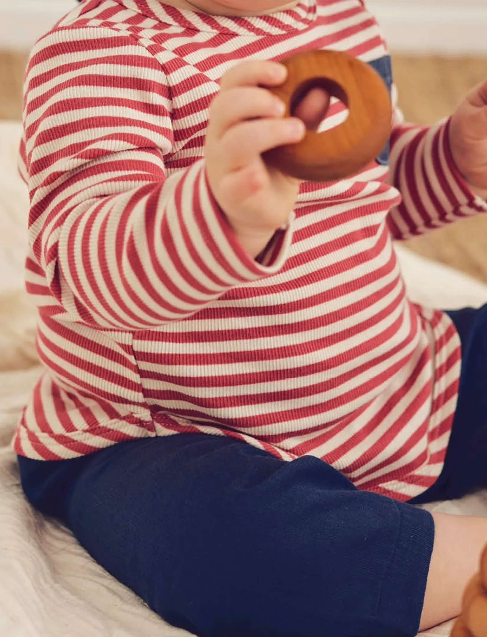 Müsli by Green Cotton - Rib stripe pocket l/s T baby - t-shirts à manches longues - mineral red/ tofu - 3