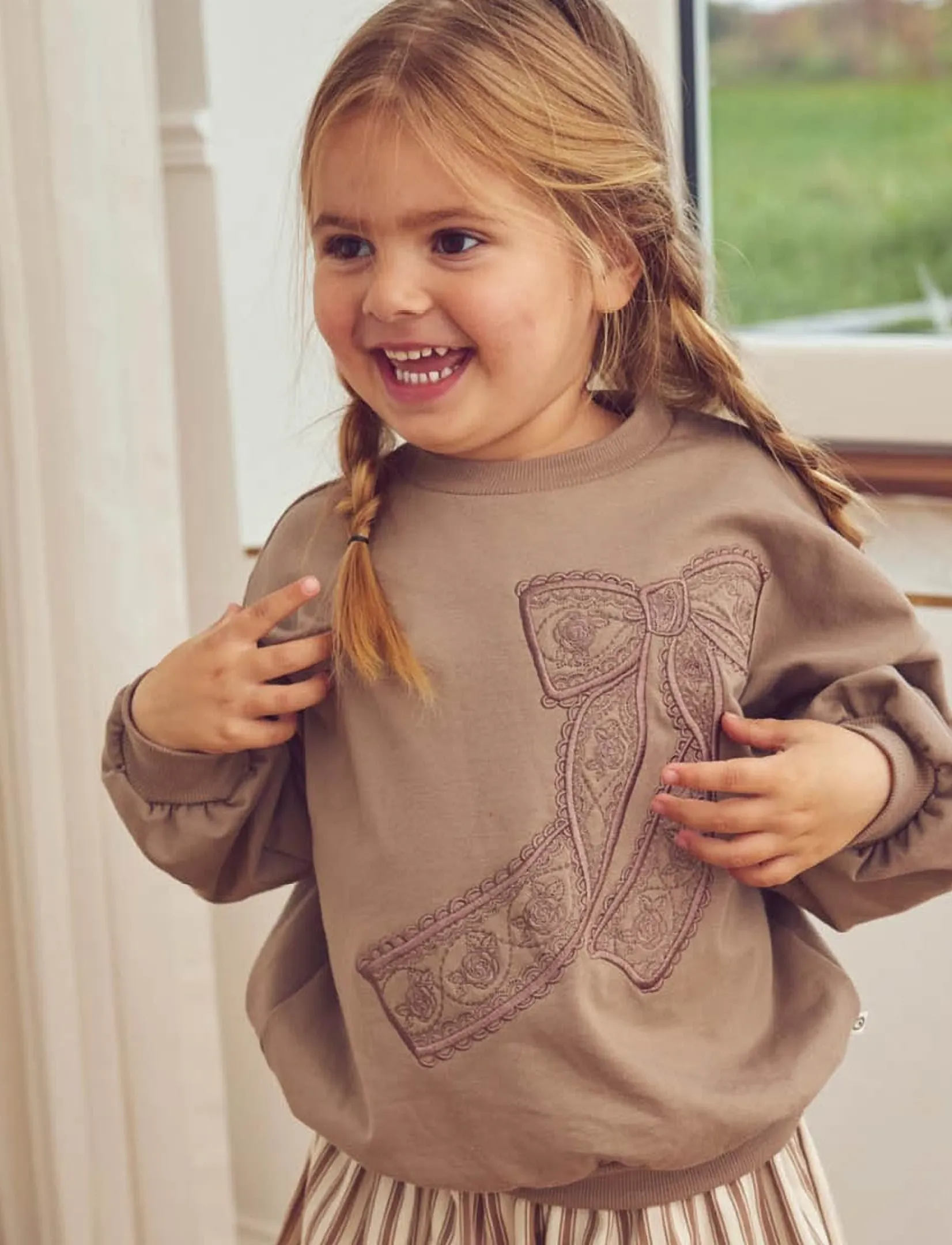 Müsli - Cozy me bow sweatshirt - sweatshirts - walnut - 4