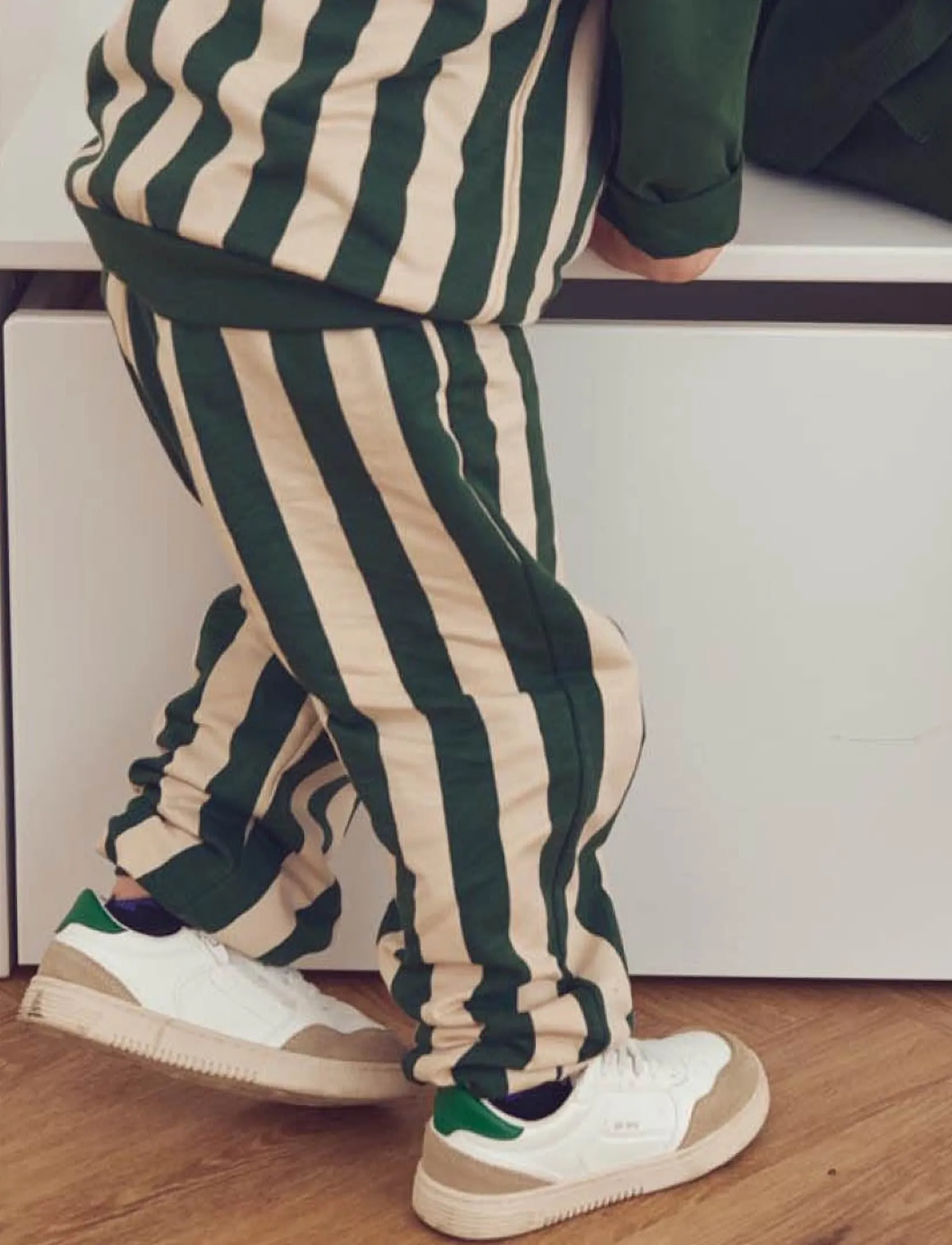 Müsli Stripe sweat pants - Underdele - OAK/ FOREST GREEN / green